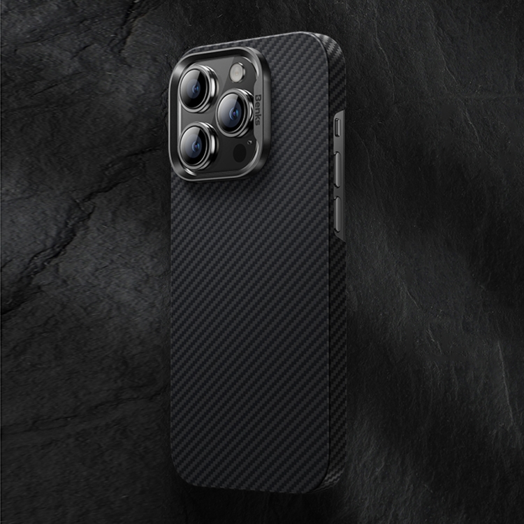 For iPhone 14 Pro Benks 600D MagSafe Kevlar Carbon Fiber Phone Case