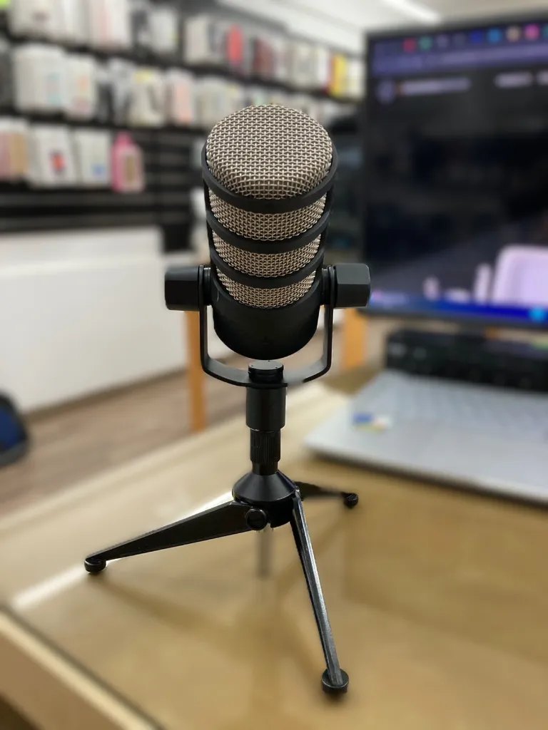 Rode Podmic Dynamic Broadcast Microphone