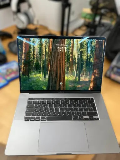 (USED) Apple MacBook Pro 2018 15-inch A2141